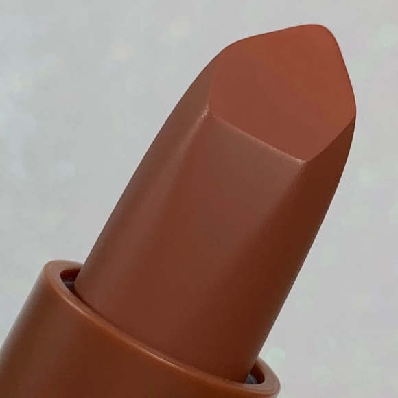 Huda Beauty Cream Lipstick Boss Chick - Picture 2 of 7